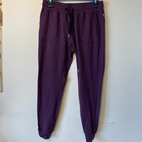 Zyia small plum unwind purple joggers… - Picture 2 of 6